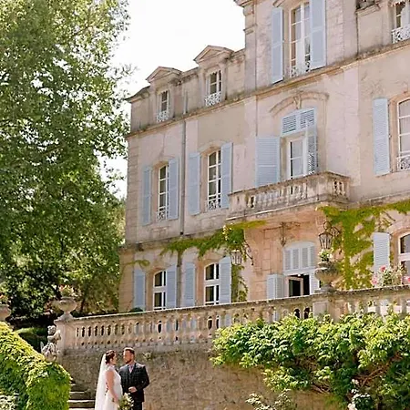 Hotel Chateau De Varenne Pujaut