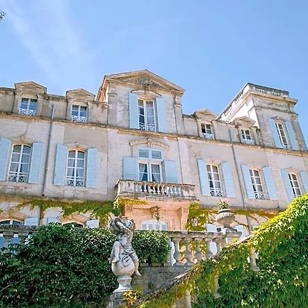 Chateau De Varenne 4*